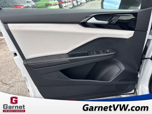 New 2025 Volkswagen Taos S image 12