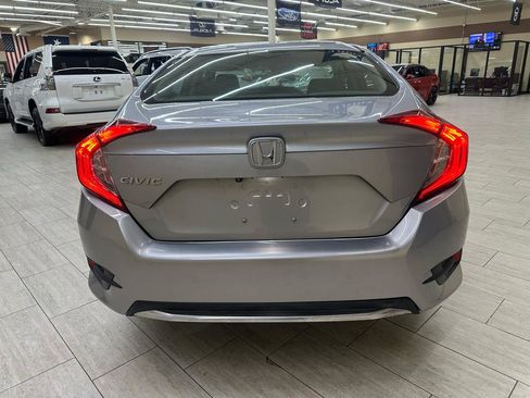 Used 2019 Honda Civic LX image 6