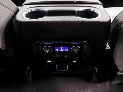 Used 2023 Chevrolet Tahoe LT image 20