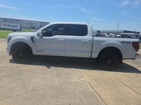 Used 2025 Ford F150 Lariat w/ Equipment Group 502A High AWD/4WD image 5