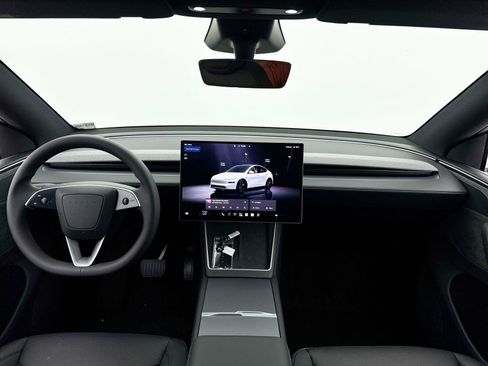 Used 2026 Tesla Model Y Long Range AWD/4WD image 21