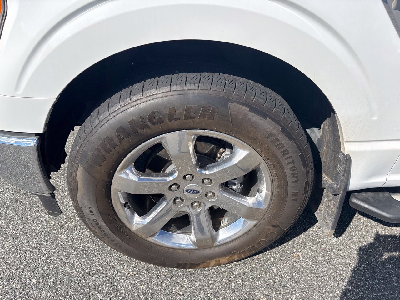 Used 2022 Ford F150 XLT w/ Equipment Group 302A High RWD image 13