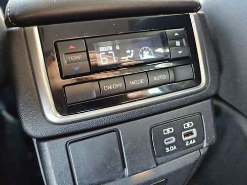 Used 2025 Subaru Ascent Premium AWD/4WD image 28