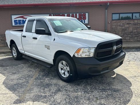 Used 2020 RAM 1500 Tradesman AWD/4WD image 3