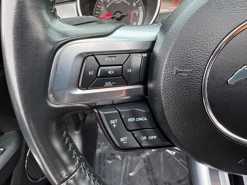 Used 2022 Ford Mustang Premium image 22