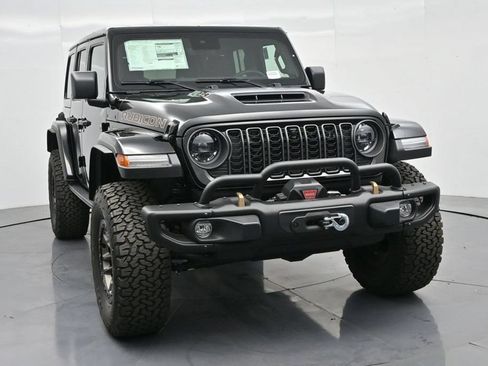 Used 2024 Jeep Wrangler Unlimited Rubicon 392 AWD/4WD image 4