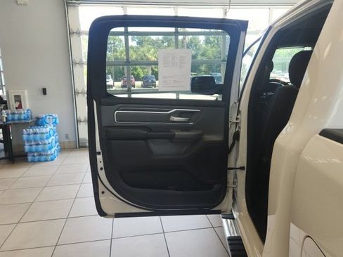 Used 2021 RAM 1500 Big Horn AWD/4WD image 26