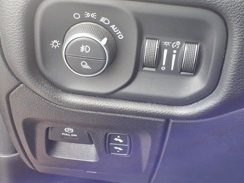 Used 2025 RAM 1500 Big Horn image 21