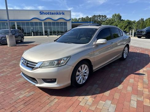 Used 2015 Honda Accord EX-L image 1