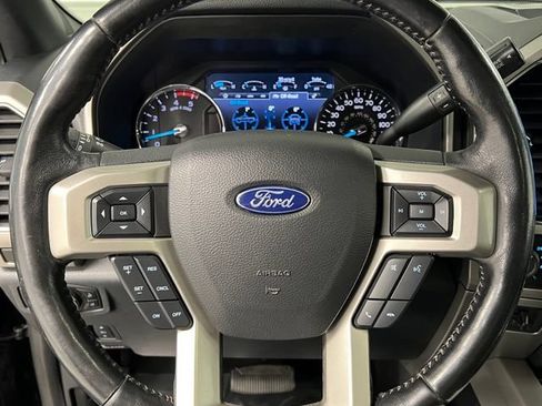 Used 2022 Ford F350 Lariat w/ Lariat Ultimate Package AWD/4WD image 24