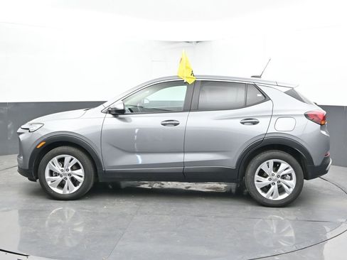 Used 2025 Buick Encore GX Preferred FWD image 8