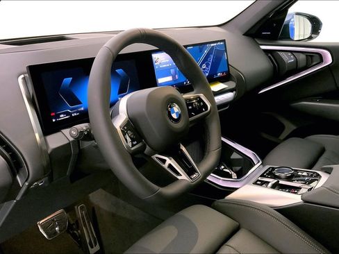 New 2025 BMW X3 xDrive30i w/ Premium Package image 4