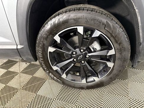 Used 2025 Chevrolet Equinox RS w/ LPO, Floor Liner Package image 23