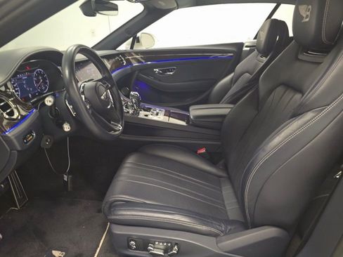 Used 2020 Bentley Continental GT image 4