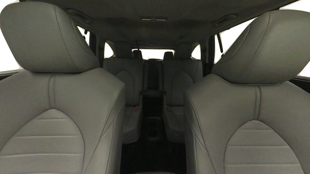 Certified 2021 Toyota Highlander XLE AWD/4WD image 35