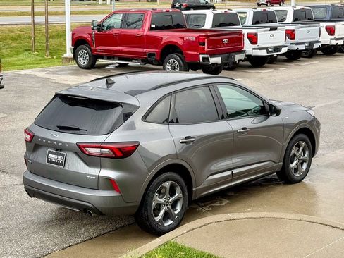 Certified 2023 Ford Escape ST-Line image 5
