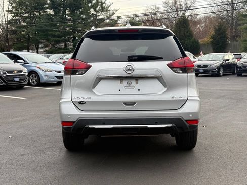 Used 2019 Nissan Rogue SL image 10