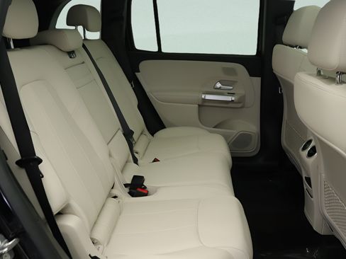 Certified 2026 Mercedes-Benz GLB 250 image 29