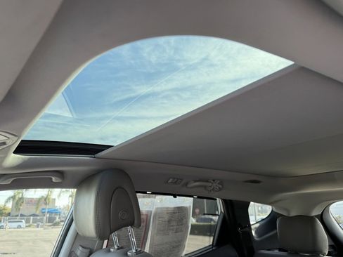 Used 2018 Hyundai Santa Fe Sport w/ 2.0T Ultimate Tech Package 05 image 20