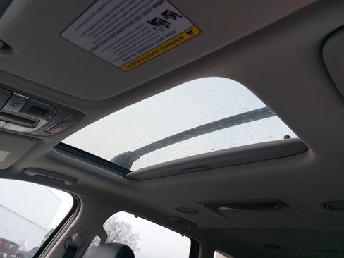 New 2025 Kia Telluride EX image 32