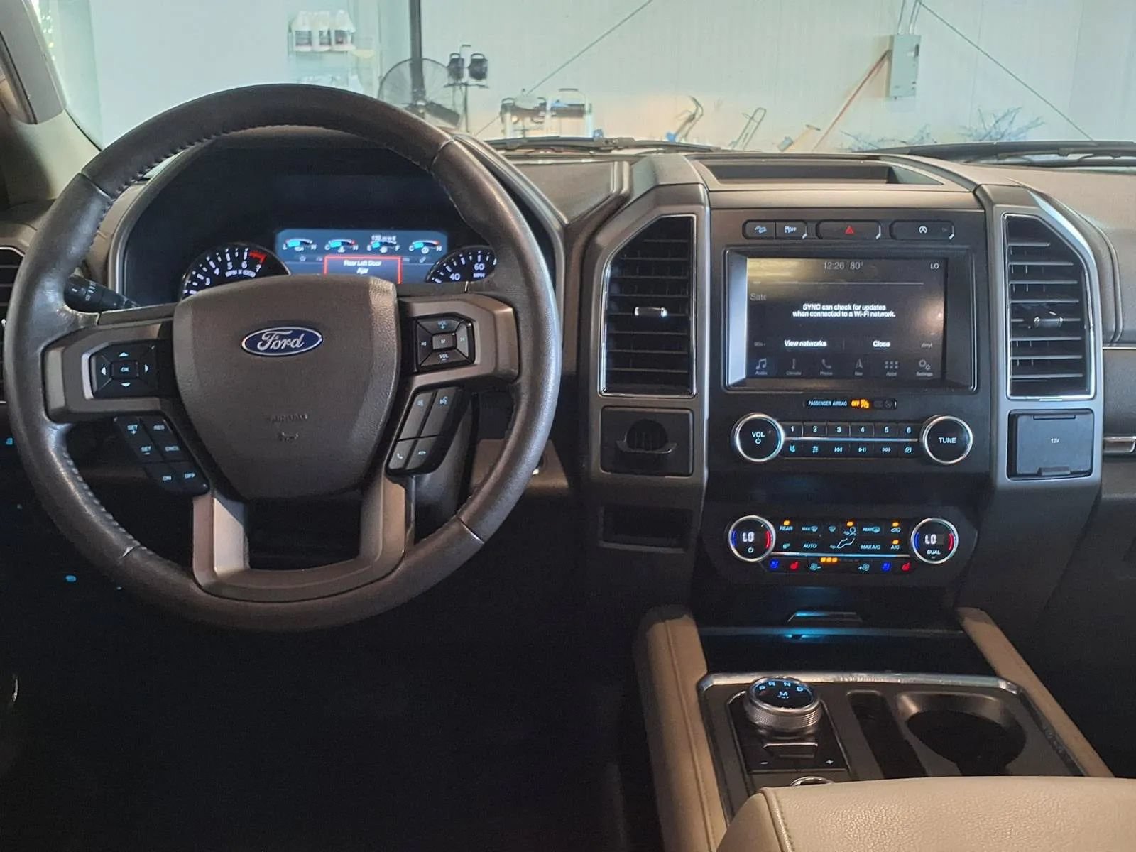 Used 2019 Ford Expedition Max XLT w/ Equipment Group 202A AWD/4WD image 17