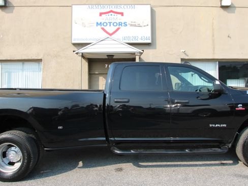 Used 2022 RAM 3500 Tradesman AWD/4WD image 4