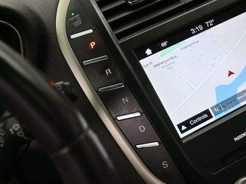 Used 2019 Lincoln MKC Reserve AWD/4WD image 25
