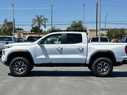Used 2024 GMC Canyon AT4X AWD/4WD image 8