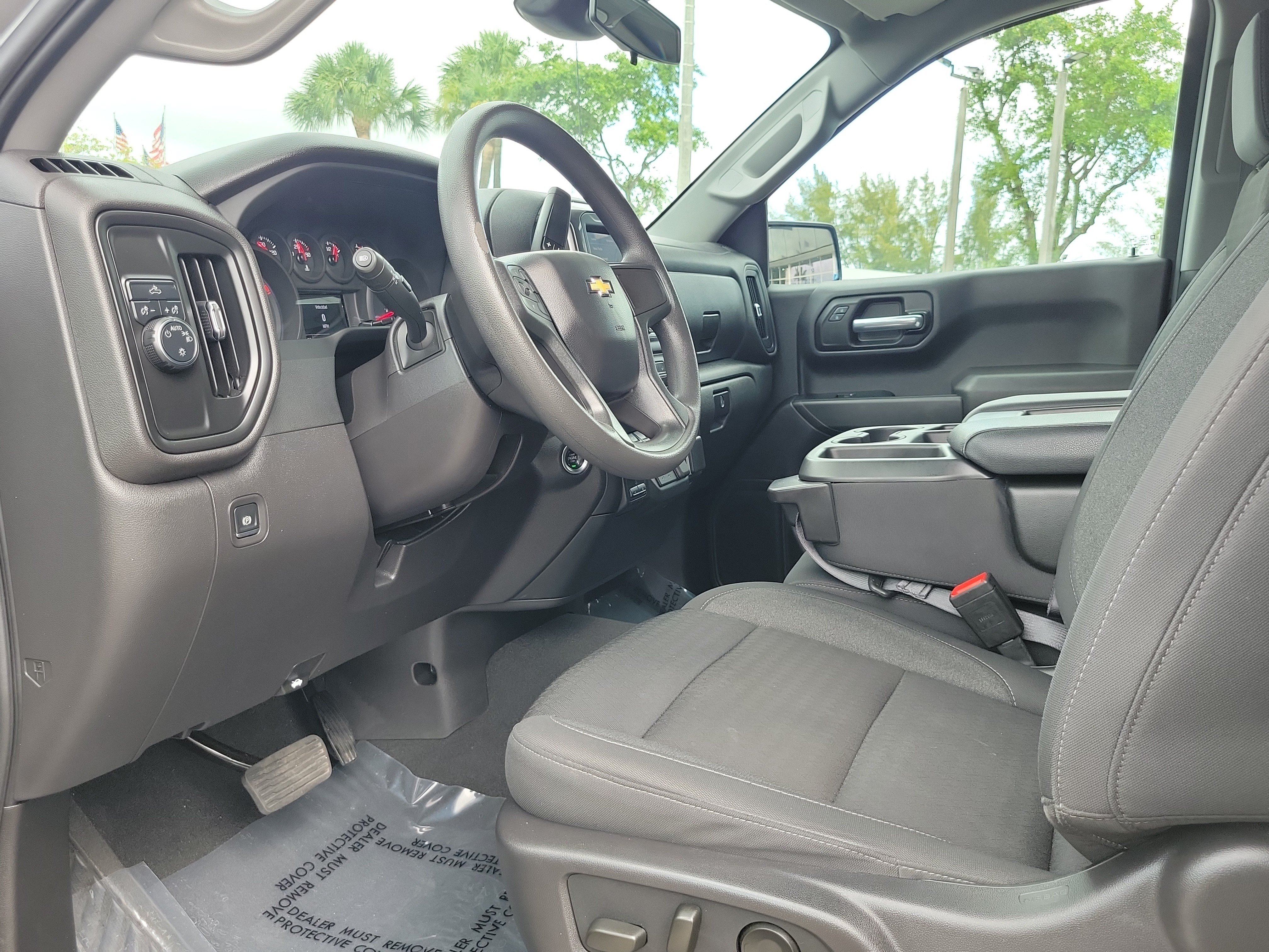 Used 2024 Chevrolet Silverado 1500 Custom RWD image 9