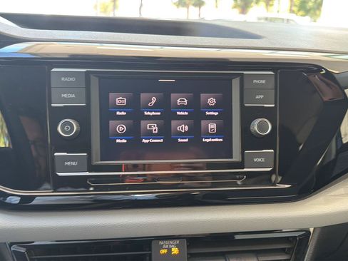 Certified 2023 Volkswagen Taos S FWD image 20
