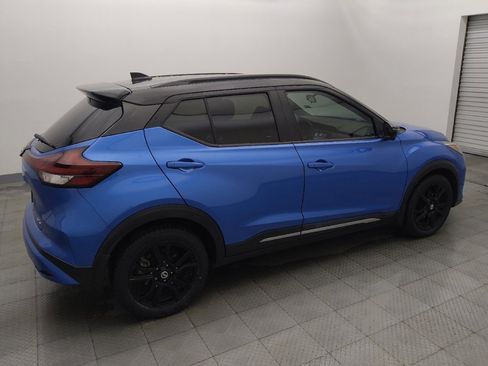 Used 2021 Nissan Kicks SR FWD image 10