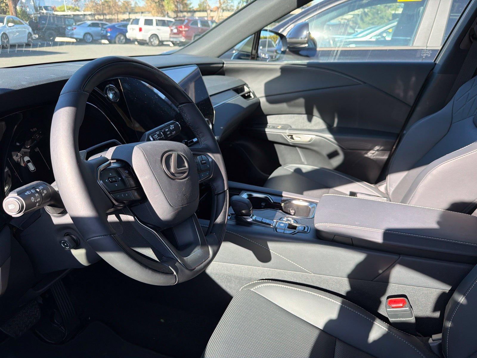 Used 2026 Lexus RX 450h AWD w/ Convenience Package image 5