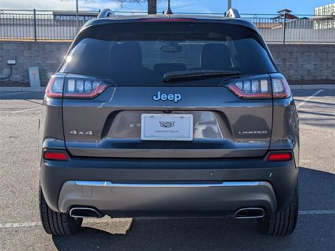Used 2020 Jeep Cherokee Limited w/ Luxury Group image 4