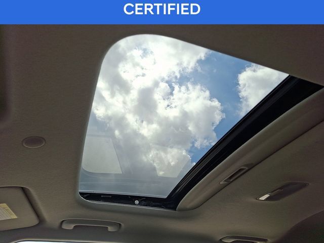 Certified 2023 Hyundai Venue SEL w/ Cargo Package FWD image 38