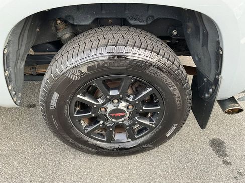 Used 2017 Toyota Tundra TRD Pro image 40
