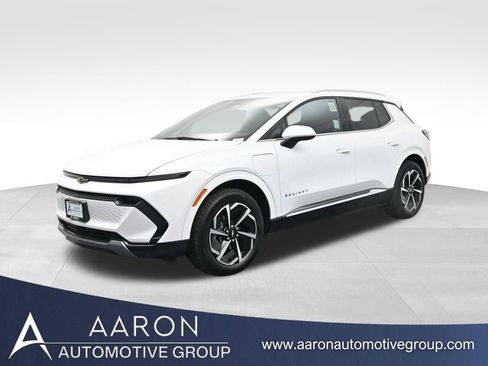 Used 2025 Chevrolet Equinox EV LT w/ Convenience Package image 1