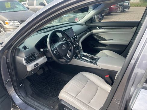 Used 2018 Honda Accord EX-L image 17