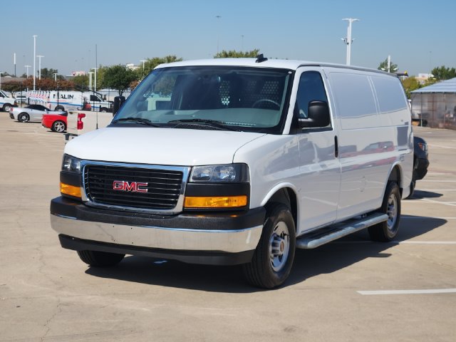 Used 2025 GMC Savana 2500 w/ Driver Convenience Package RWD image 10