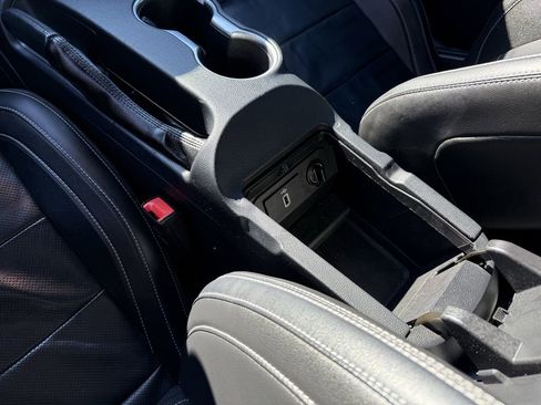 Used 2018 Ford Mustang Premium w/ Equipment Group 201A image 24