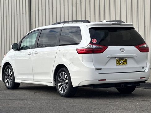 Used 2020 Toyota Sienna LE image 7