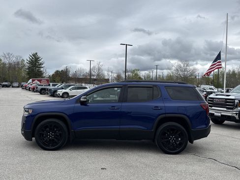 Used 2023 GMC Acadia SLT w/ Elevation Edition AWD/4WD image 8
