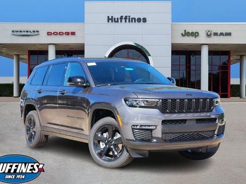 New 2025 Jeep Grand Cherokee L Limited w/ Black Appearance Package AWD/4WD image 1