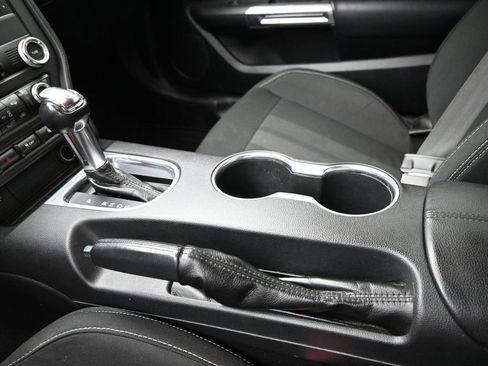 Used 2019 Ford Mustang GT RWD image 11
