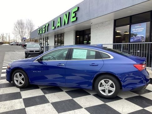 Used 2023 Chevrolet Malibu LT image 7