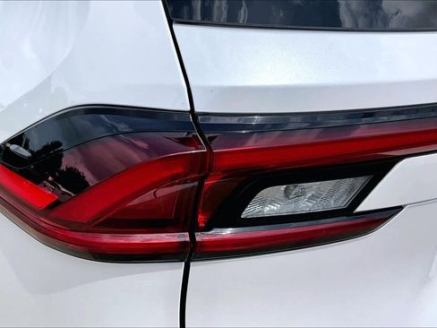 Used 2025 Toyota Grand Highlander FWD image 29