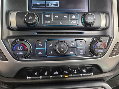 Used 2019 GMC Sierra 3500 SLT w/ Duramax Plus Package AWD/4WD image 20