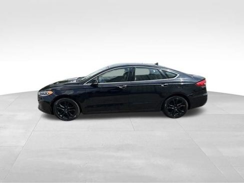 Used 2019 Ford Fusion SEL FWD image 4
