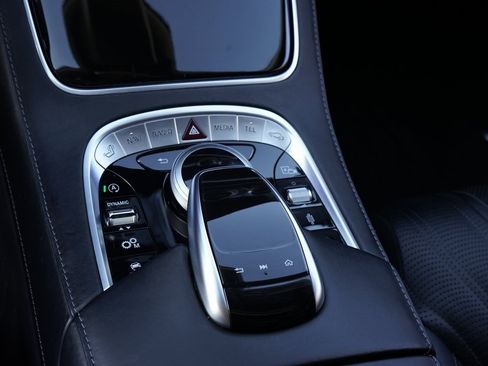 Used 2019 Mercedes-Benz S 63 AMG S 4MATIC Sedan image 19