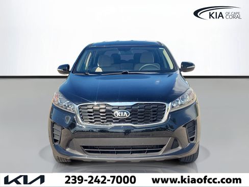 Used 2019 Kia Sorento FWD image 2