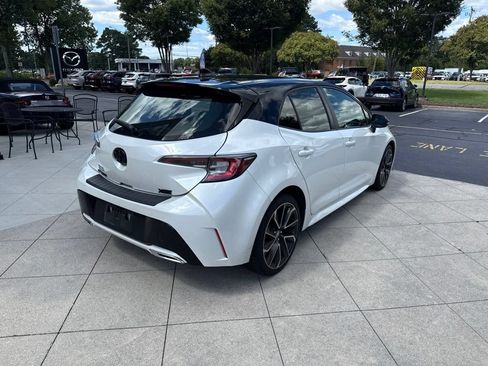 Used 2022 Toyota Corolla XSE FWD image 6